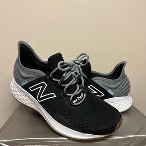 New Balance Fresh Foam Roav size 11 wide